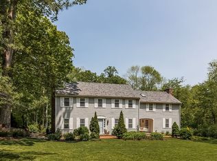 16 Knob Hill Rd, Madison, CT 06443