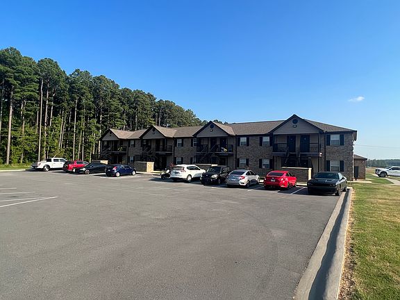 2nd image of 750 Heritage Dr