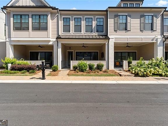 3rd image of 710 Stickley Oak Way