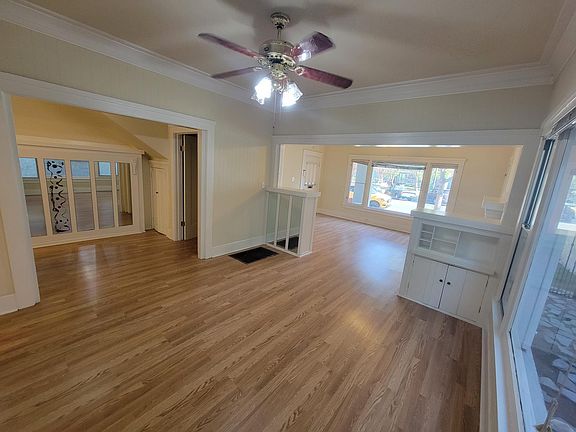 5th image of 117 Cherry Ave #117