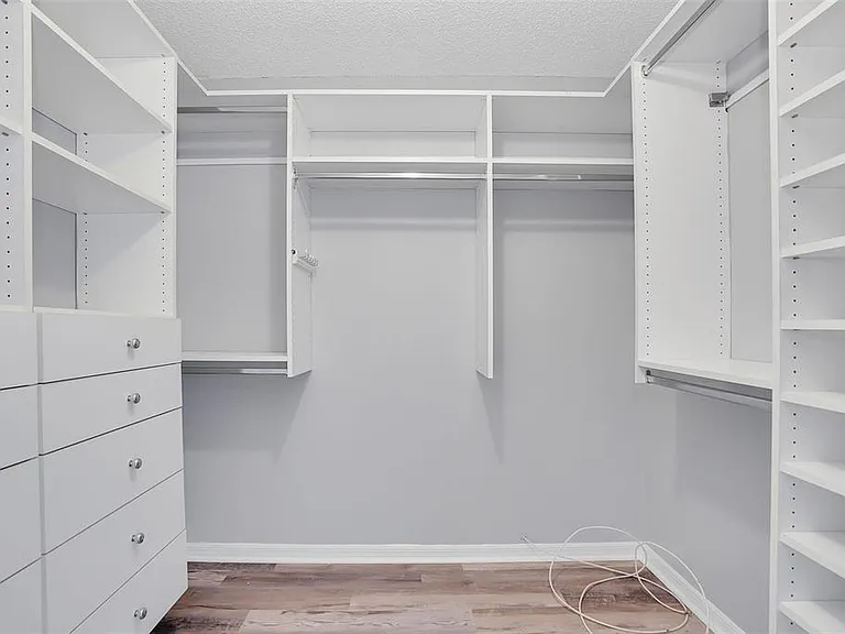 15217 W Pond Woods Dr — Photo 25