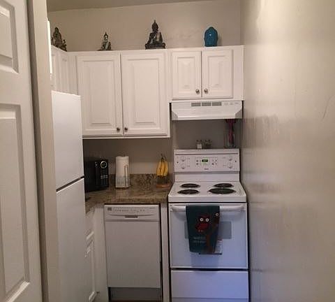 3rd image of 376 N 300 W APT 5