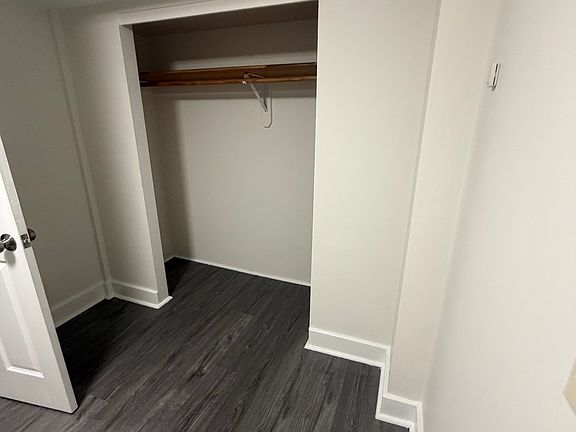 5th image of 4220 Van Cortlandt Park E Floor 1
