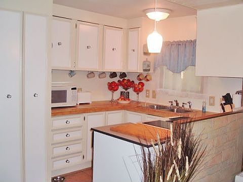 2nd image of 1616 Pennsylvania Ave Unit 43