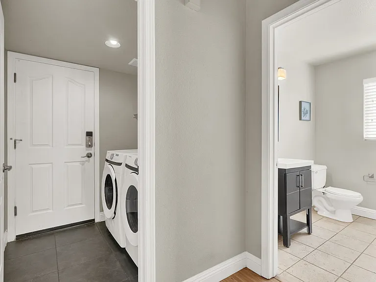 133 Serenade Ct — Photo 7