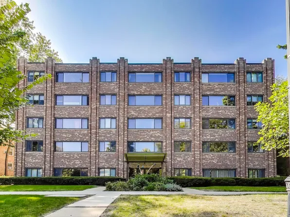 2300 Sherman Ave APT 2C, Evanston, IL 60201