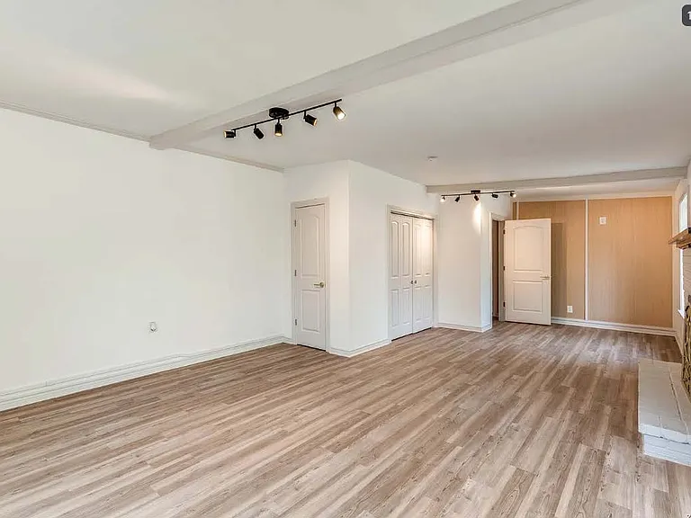 3611 Devon Ave — Photo 12