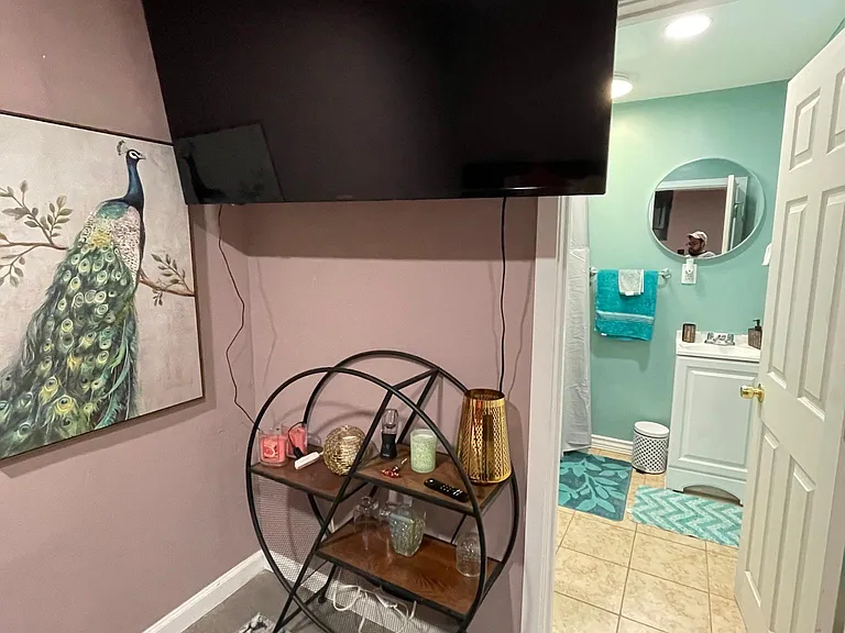 3437 Henrietta St #3437 — Photo 1