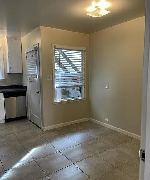 Eating area in kitchen