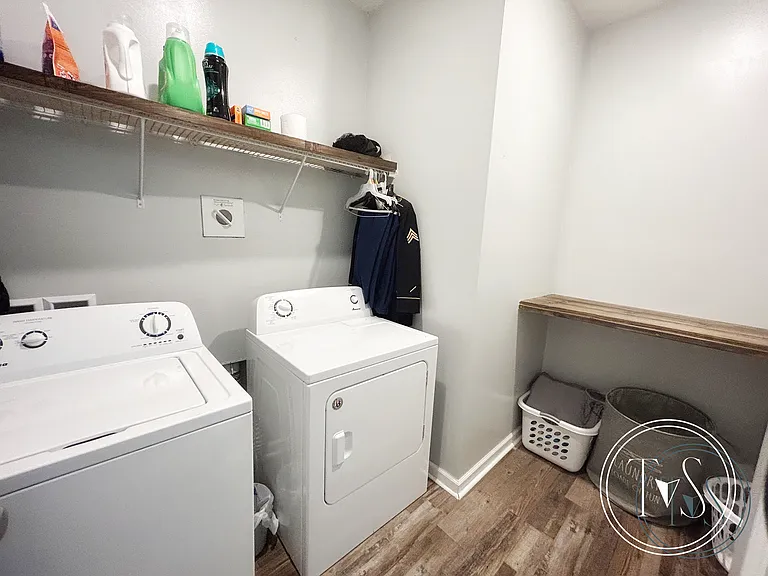 322 Mary Todd Rd — Photo 4