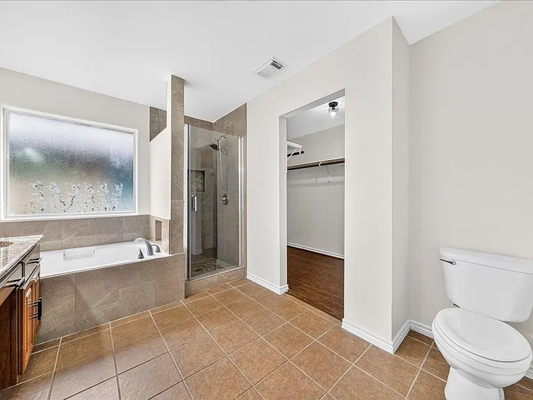 3810 Los Arroyos — Photo 17