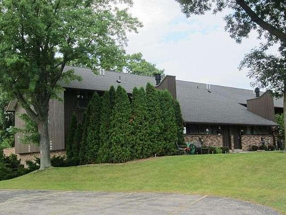 2nd image of 5210 Woodbridge Ln S #5210