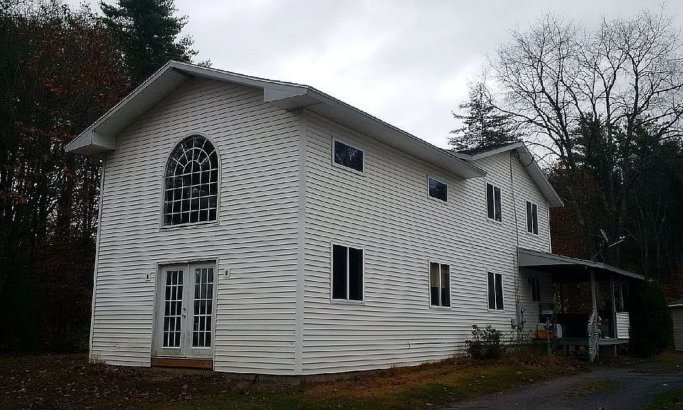 2nd image of 116 Rider Rd