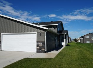 2503 7th Ct W, West Fargo, ND 58078
