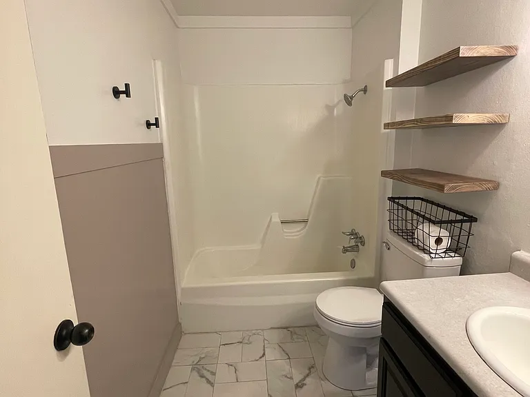 2609 Charter Oak Dr — Photo 17