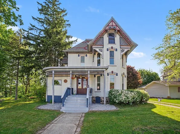 220 N Main St, Saint Louis, MI 48880