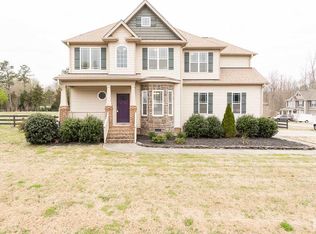15 Junewood Ln, Youngsville, NC 27596