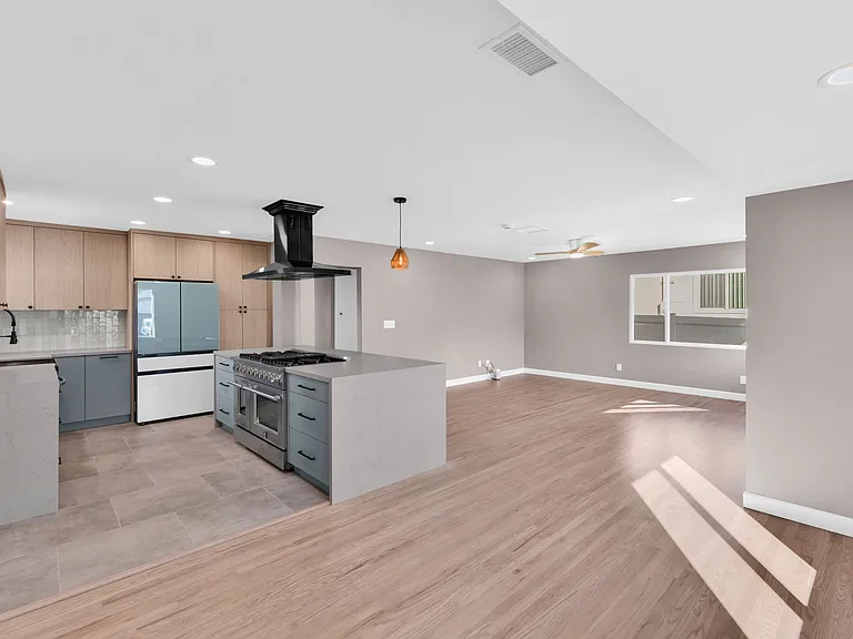 5850 Jan Dr — Photo 14