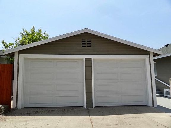 5th image of 3452 Maceo St