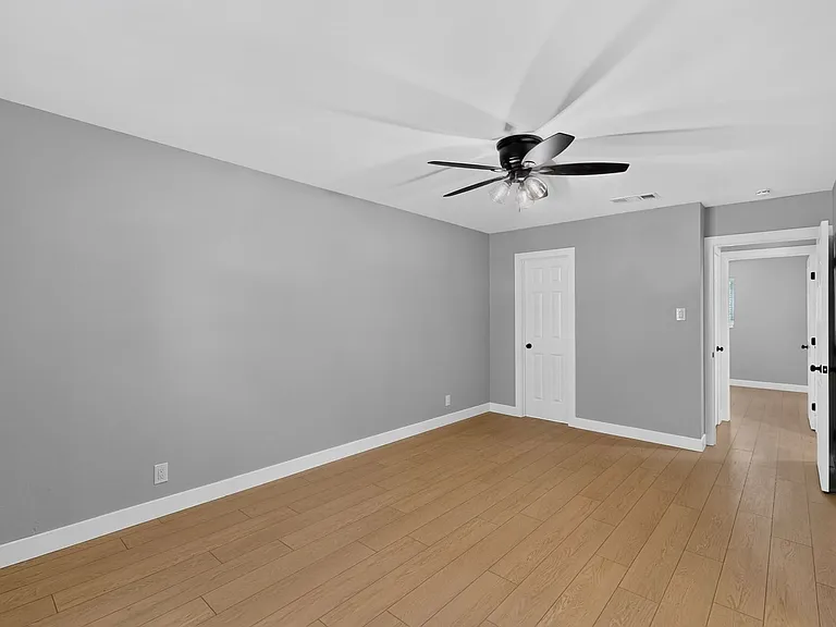 2606 Hilldale Blvd — Photo 25