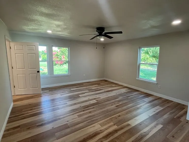 5145 County Road 1224A — Photo 3