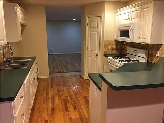 3rd image of 2905 Northaven Dr