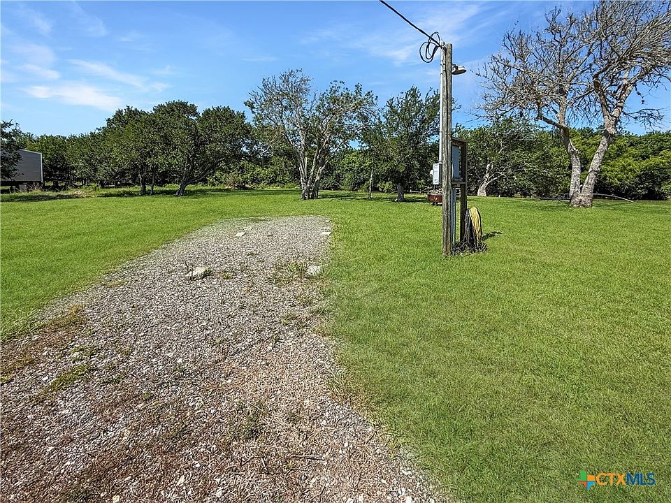 2nd image of 2173 Guadalupe River Dr