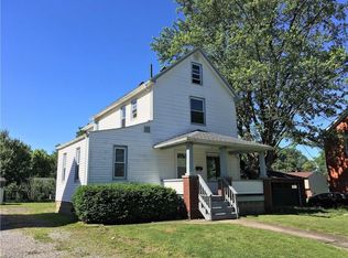 811 South St, Niles, OH