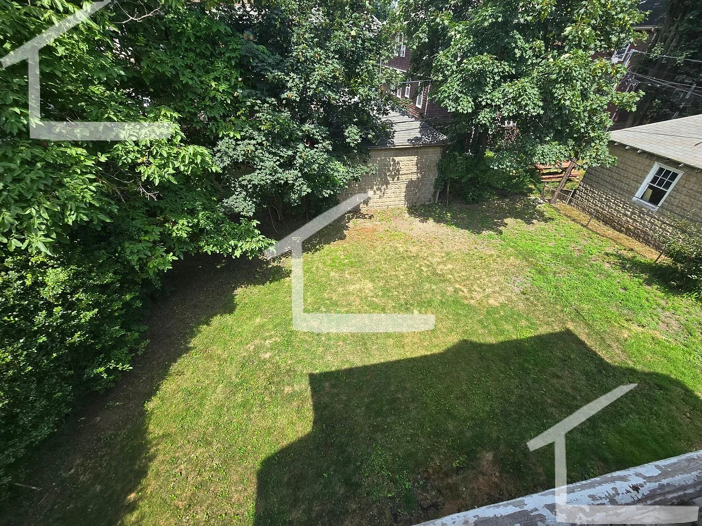 Brighton 3-Bed Avail 9/1 — Photo 4