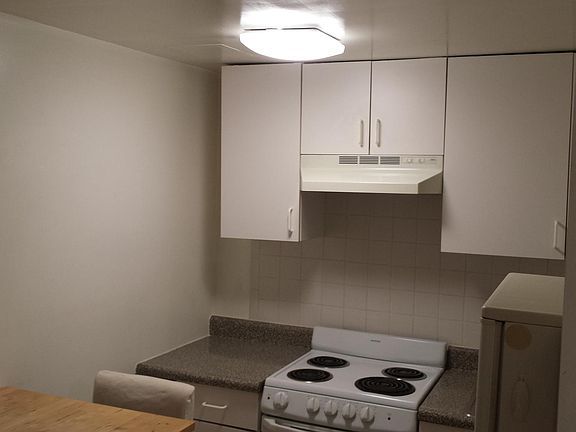 3rd image of 2519 41st St
