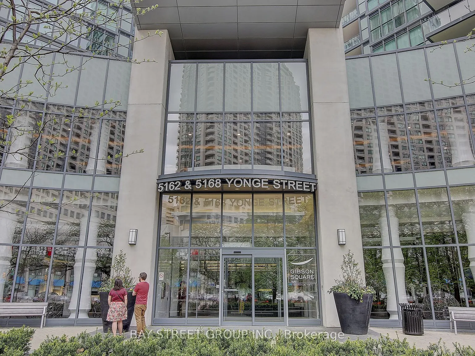 2 bed, $3,200 — Photo 4
