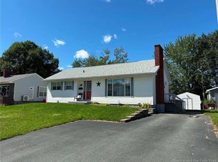 377 Sunset Ave, Miramichi, NB E1V 1A3