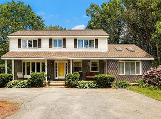 86 Bicknell Rd, Billerica, MA 01821