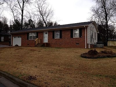 1st image of 716 Scott St