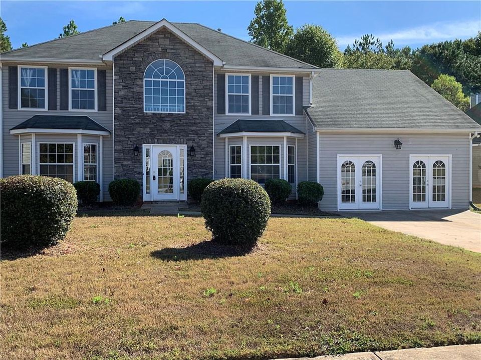 1st image of 1602 Village Place Cir NE