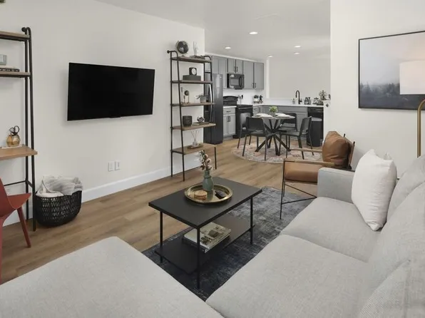 8156 E 33rd Ave, Denver, CO 80238