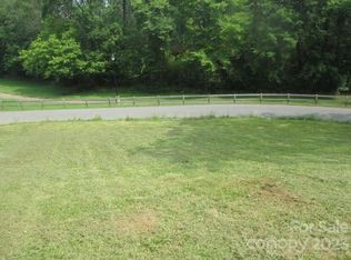 105 Riverside Dr #5, Cramerton, NC 28032