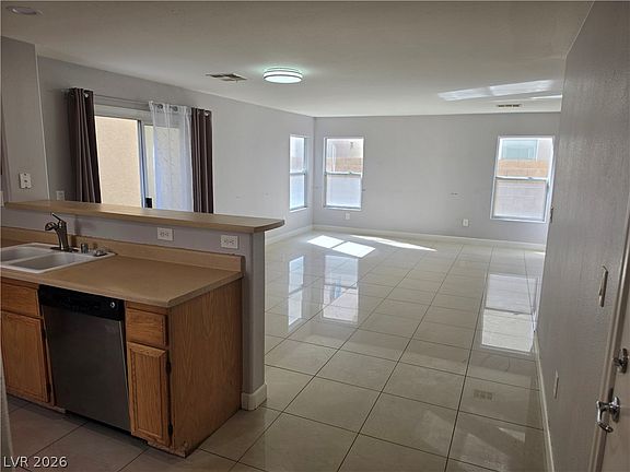 3rd image of 4213 Becket Ct