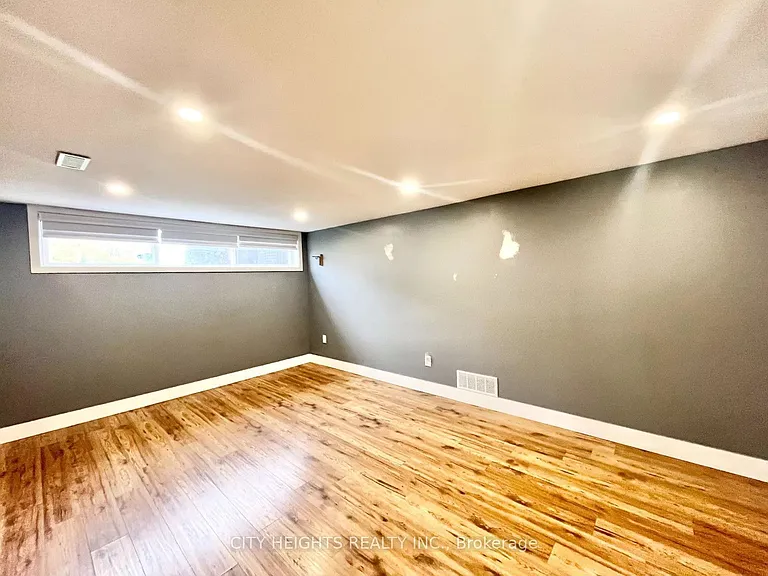 207 Mount Albion Rd — Photo 10