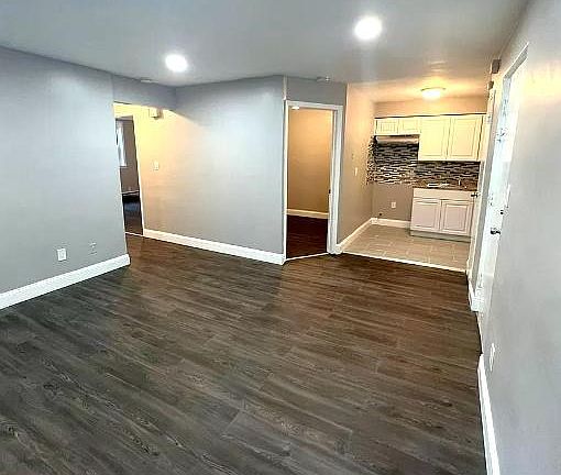 2nd image of 572 Stuyvesant Ave #12A