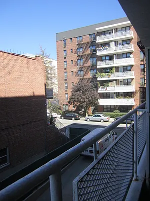 Rented by Kings & Queens | media 6