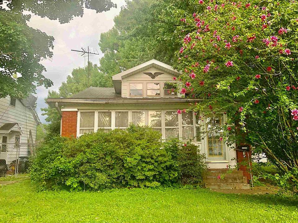 1st image of 2624 N Heidelbach Ave