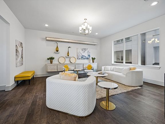 2nd image of 1604 Ovid St #B