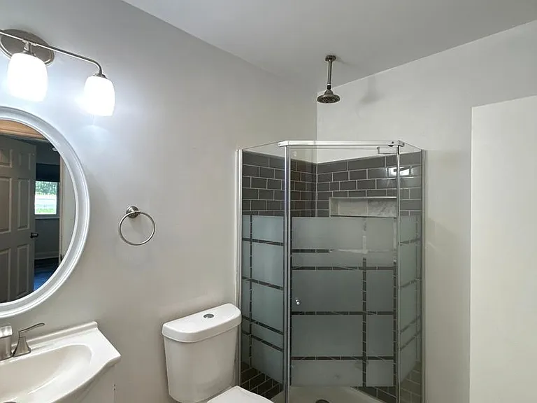 6814 Pence Rd — Photo 22