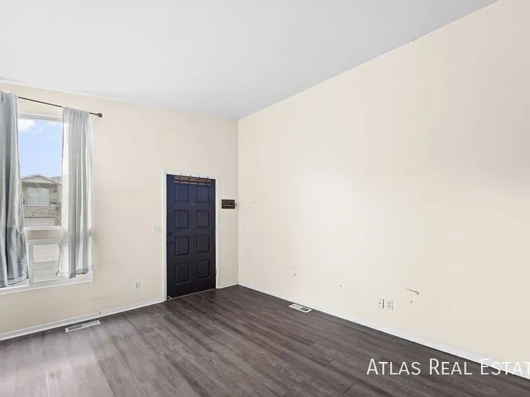 7239 S 580 E — Photo 19