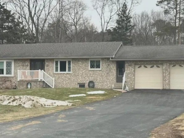 102 Antonazzo Ln, Johnstown, PA 15902
