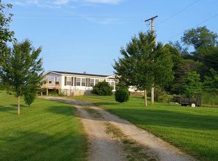 224 Gracie Ln NW, Floyd, VA 24091