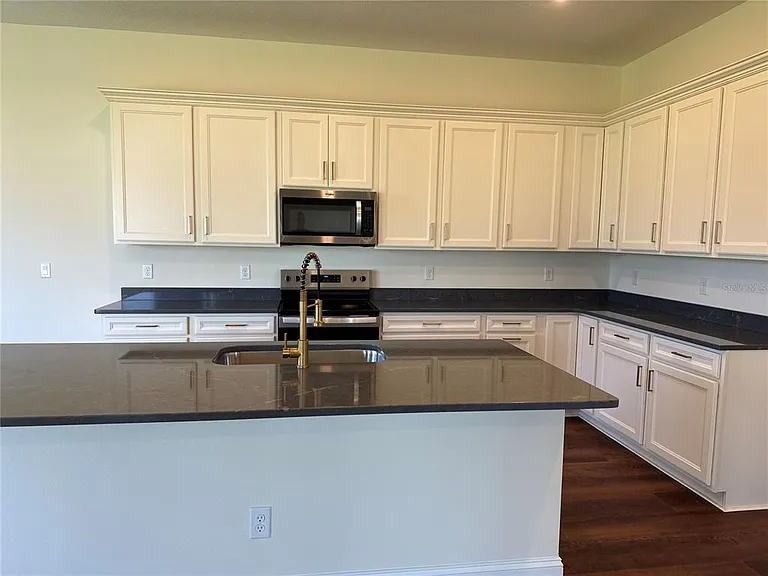 16645 Lone Oak Cir — Photo 15