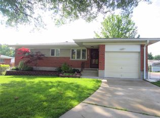 8310 Heege Ct, Saint Louis, MO 63123