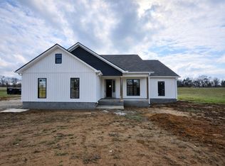 749 Edd Ramsey Rd, McMinnville, TN 37110